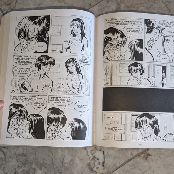 Jeff Smith RASL Uncorrected Proof 1st 2013 - Picture 4 of 9